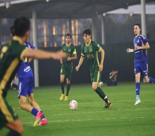 贝利球王初,拥拥趸,百岁塞莱斯,世界杯外围,2026世界杯,投注策略,赔率对比,赛事分析